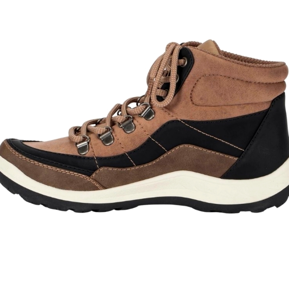 BareTraps Kamber Boots
